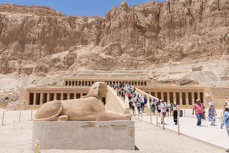 Egipto 277 - Templo de Hatshepsut.jpg